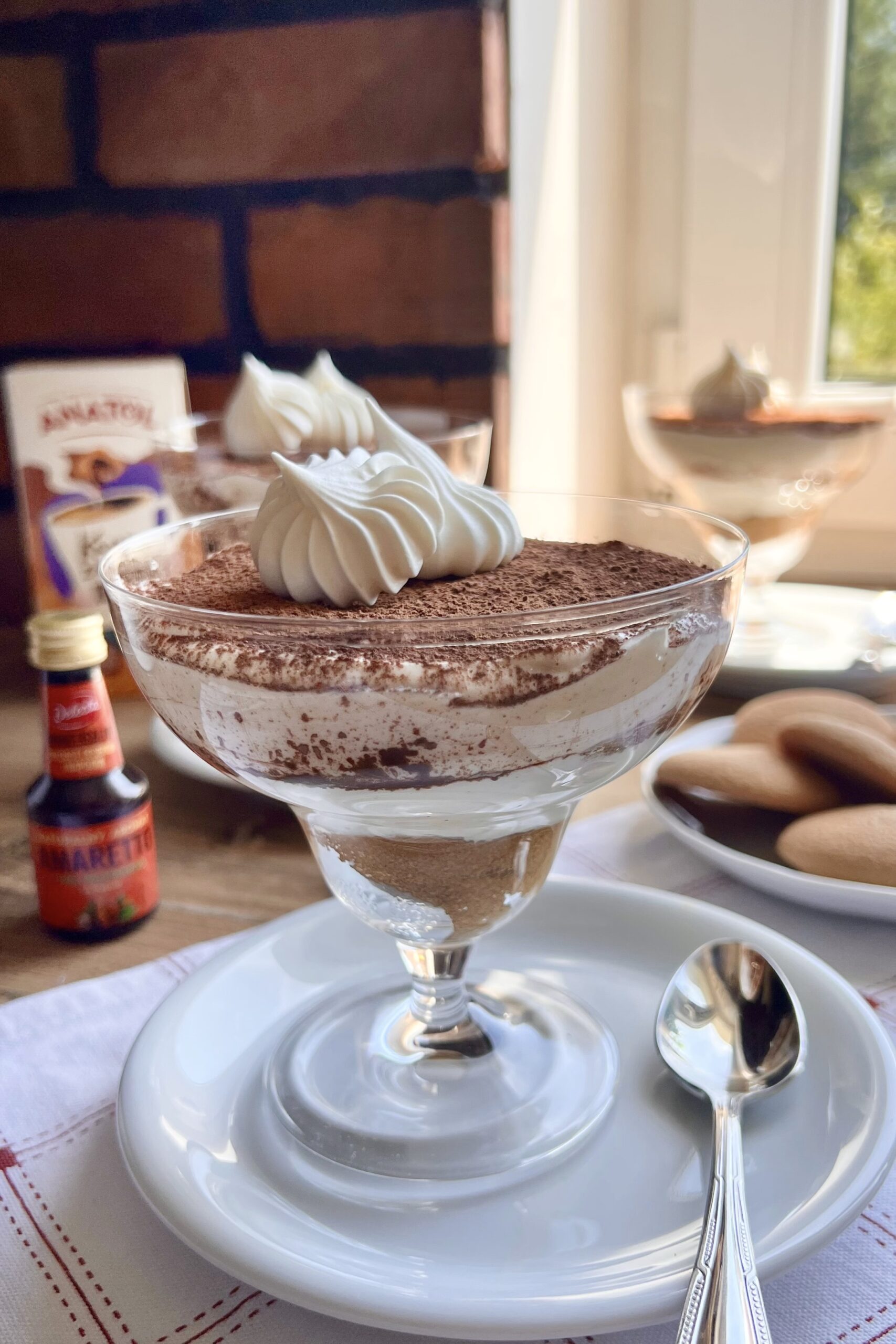 Tiramisu w pucharkach - Delektujemy.pl